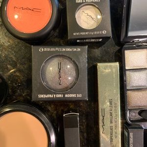 New/barely used MAC product bundle